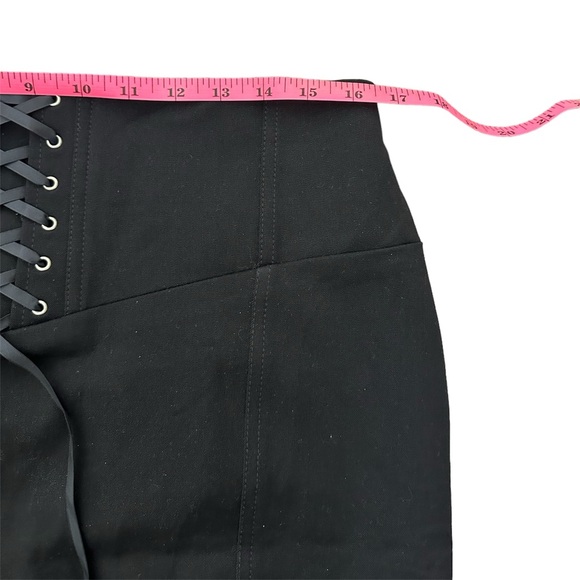 NWT! Express Black Lace Up Corset Skirt in Women’s Petite 12 - Picture 3 of 7